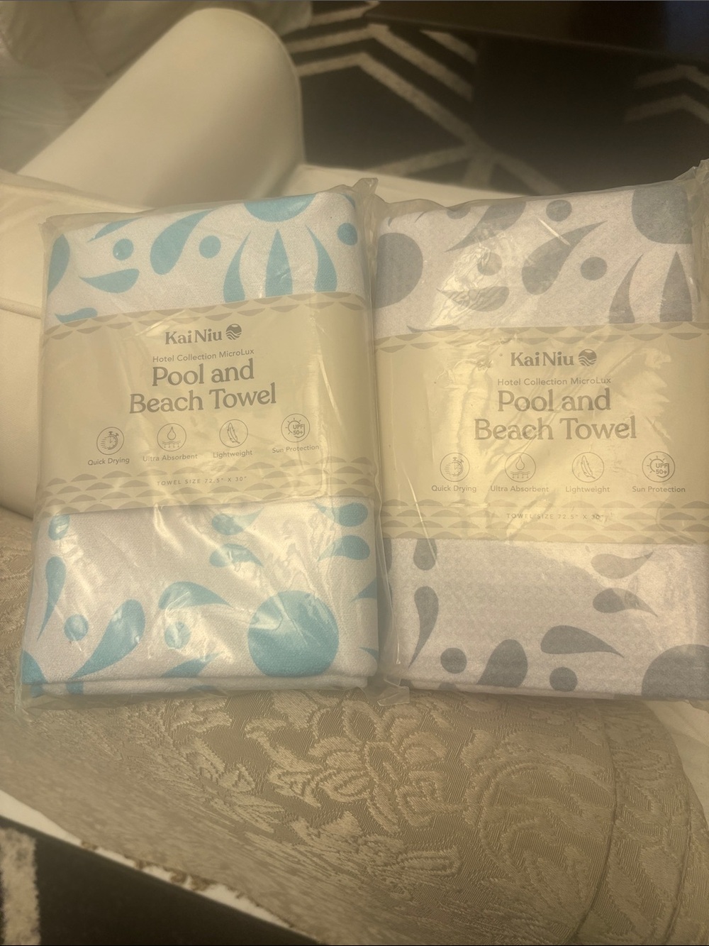 Light Blue Pool & Beach Towel - Quick Dry